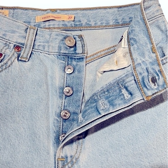 NWOT Levi’s Ribcage Straight - Picture 9 of 16